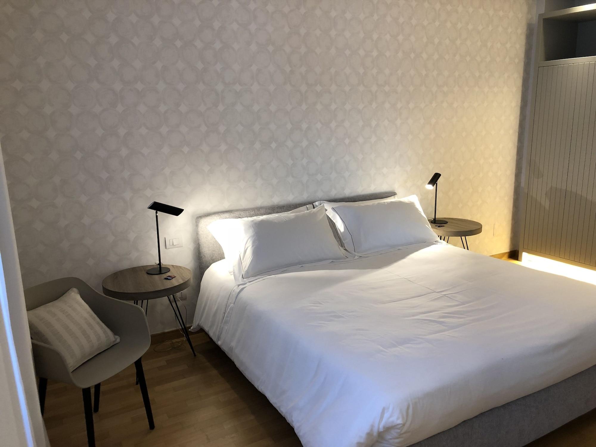 200 Rooms & Terrace Bari Kültér fotó