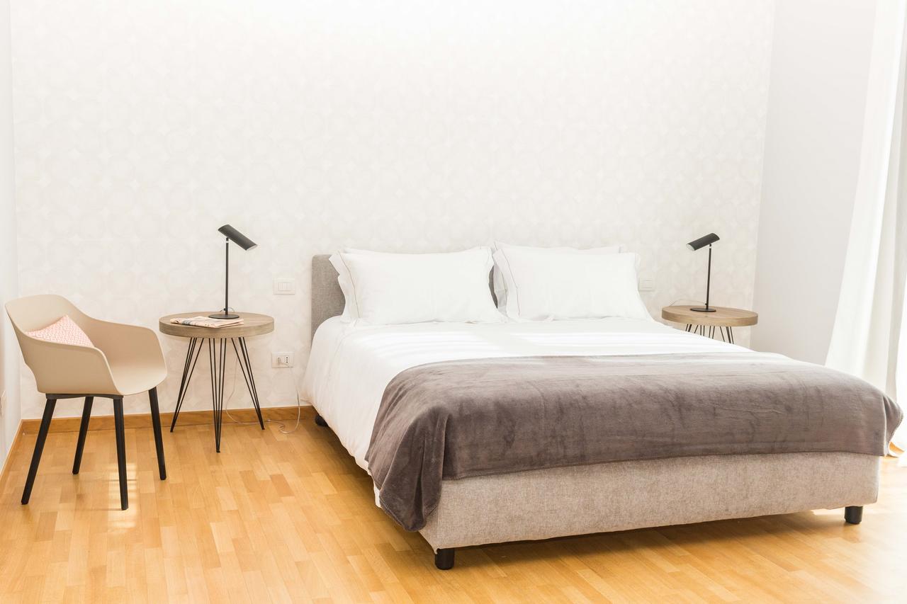 200 Rooms & Terrace Bari Kültér fotó