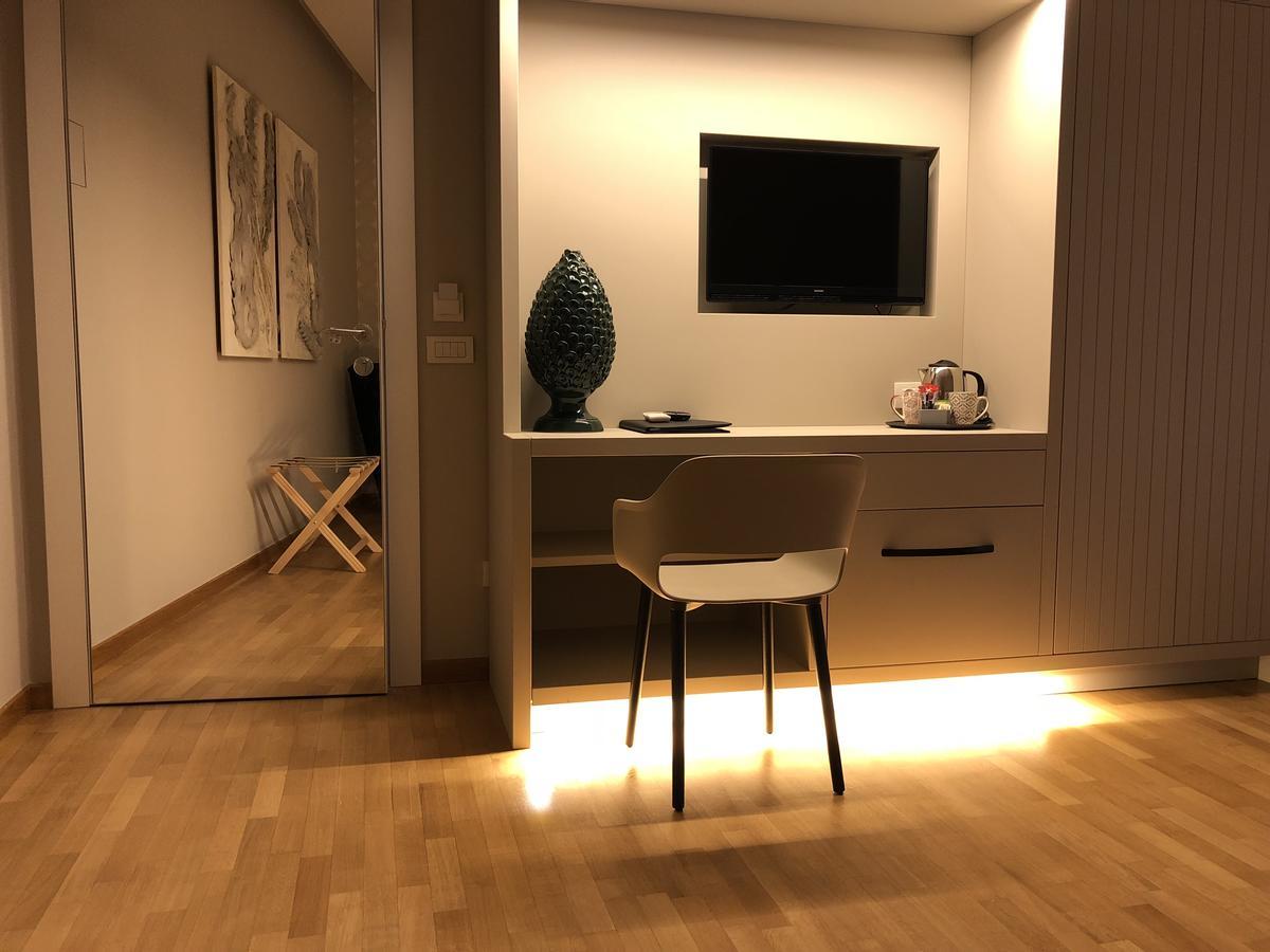 200 Rooms & Terrace Bari Kültér fotó